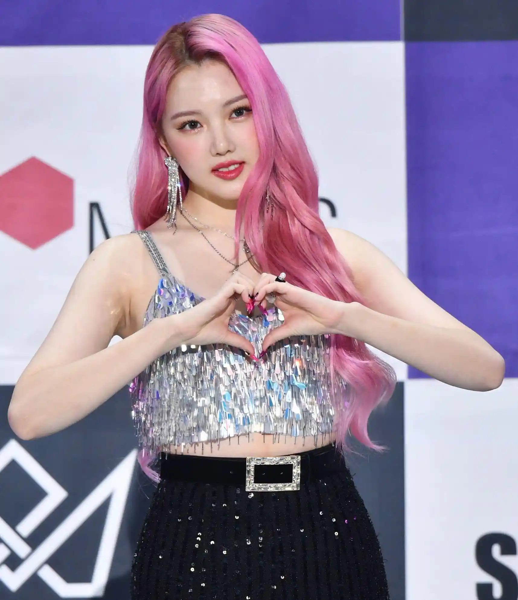 GFRIEND Members Profile Names Ages Birthdays And Heights