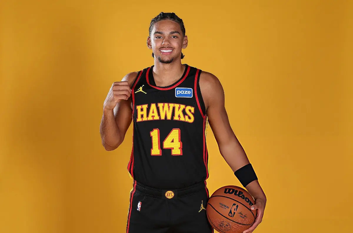 Atlanta Hawks Players Profile (Current Roster, Age, Height, Weight) Asa Newell #14 of the Atlanta Hawks