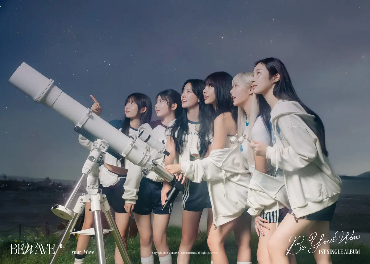 BEWAVE members are Yunseul, Jiun, and Lena.