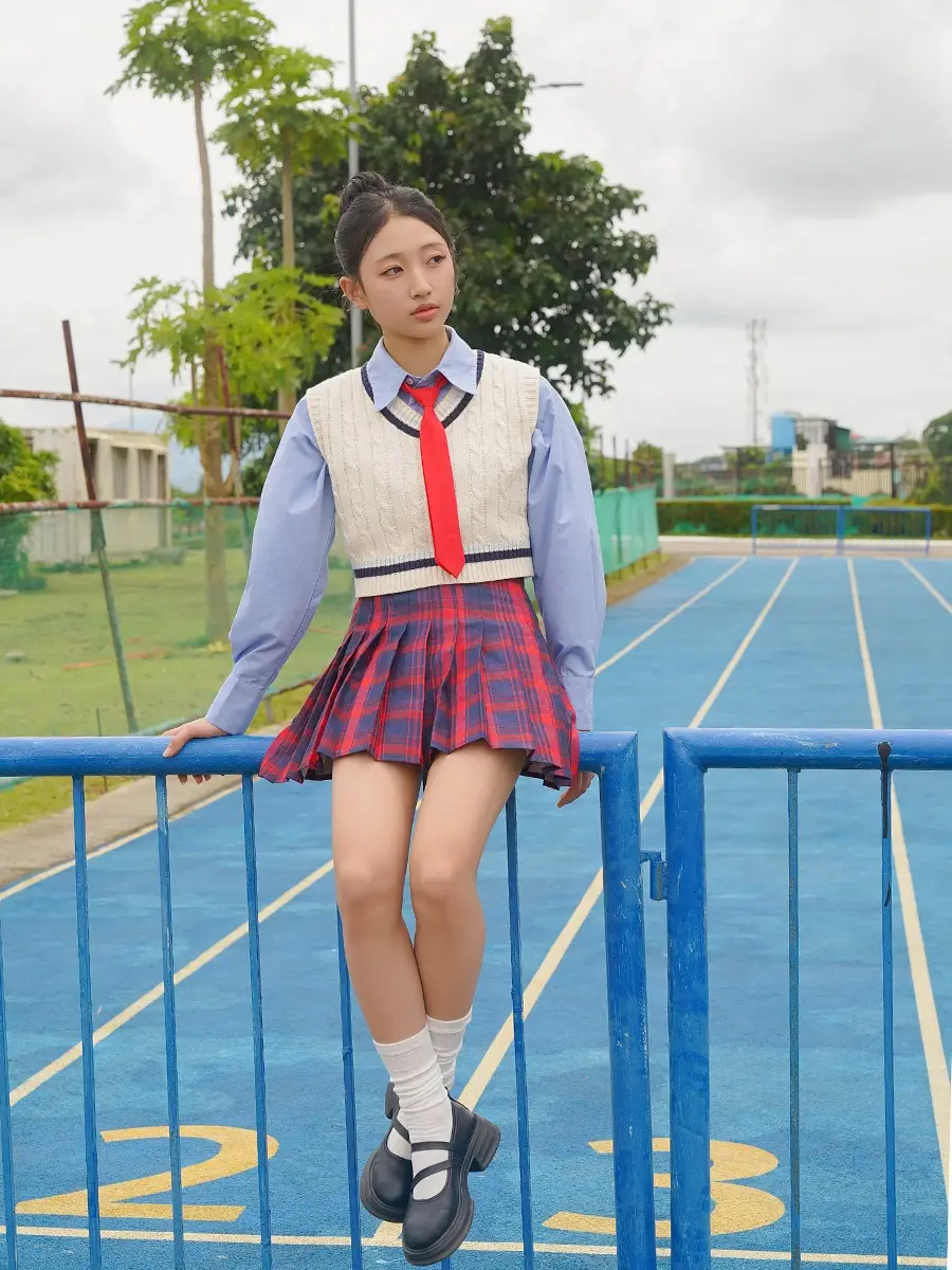 Burvey former member Yooran