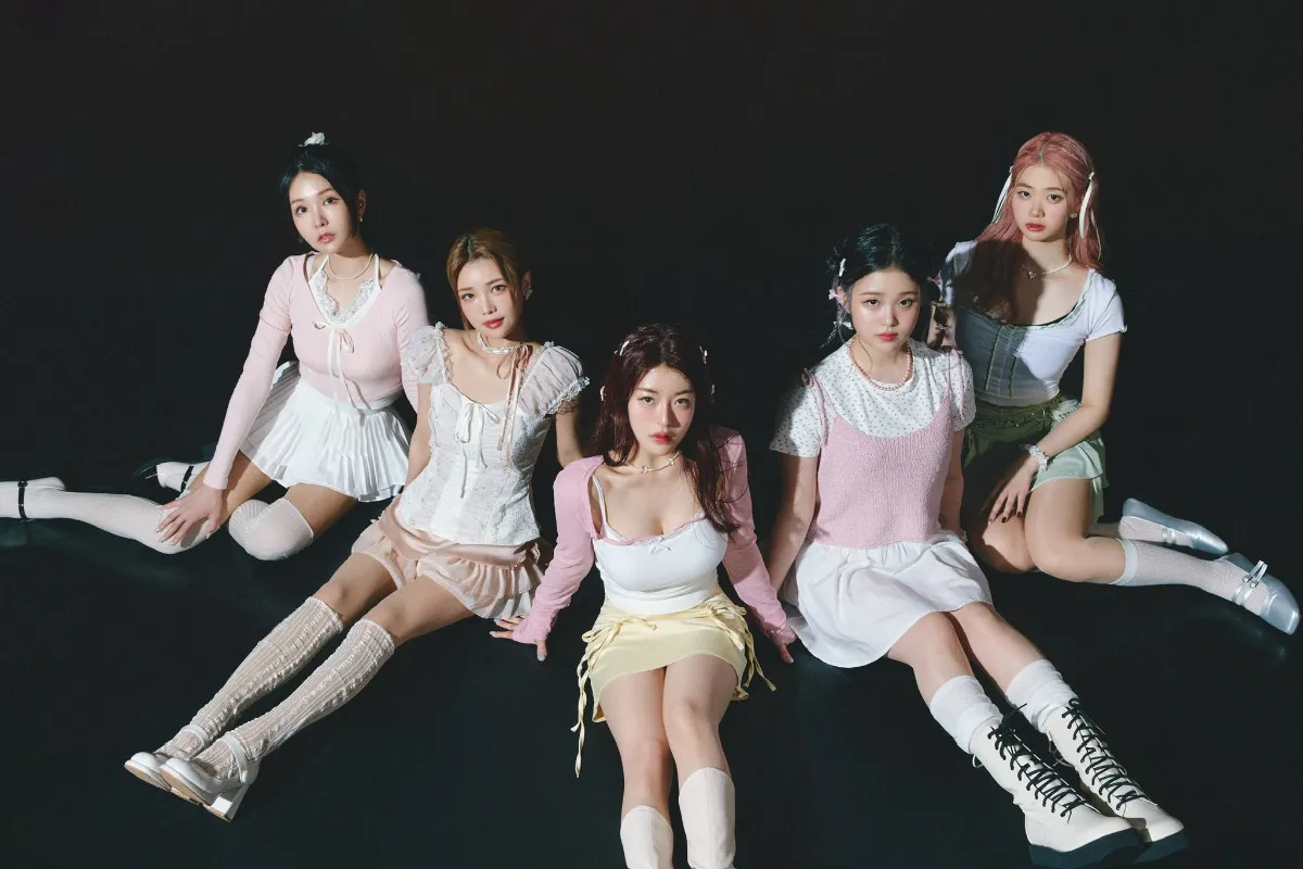 Clear:I members are Sang, Do Hayoon, Yuyeon, Jiyu, and Eunsul.