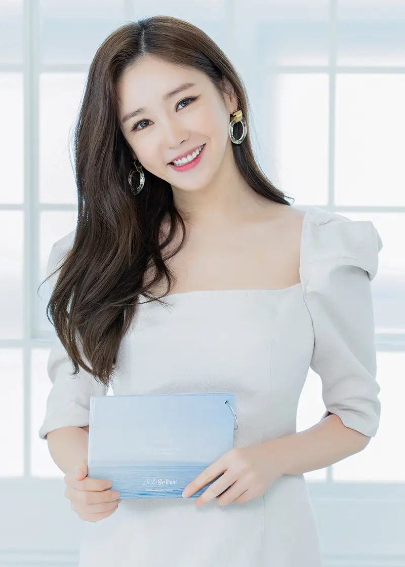 CLEO former member Jung Yebin