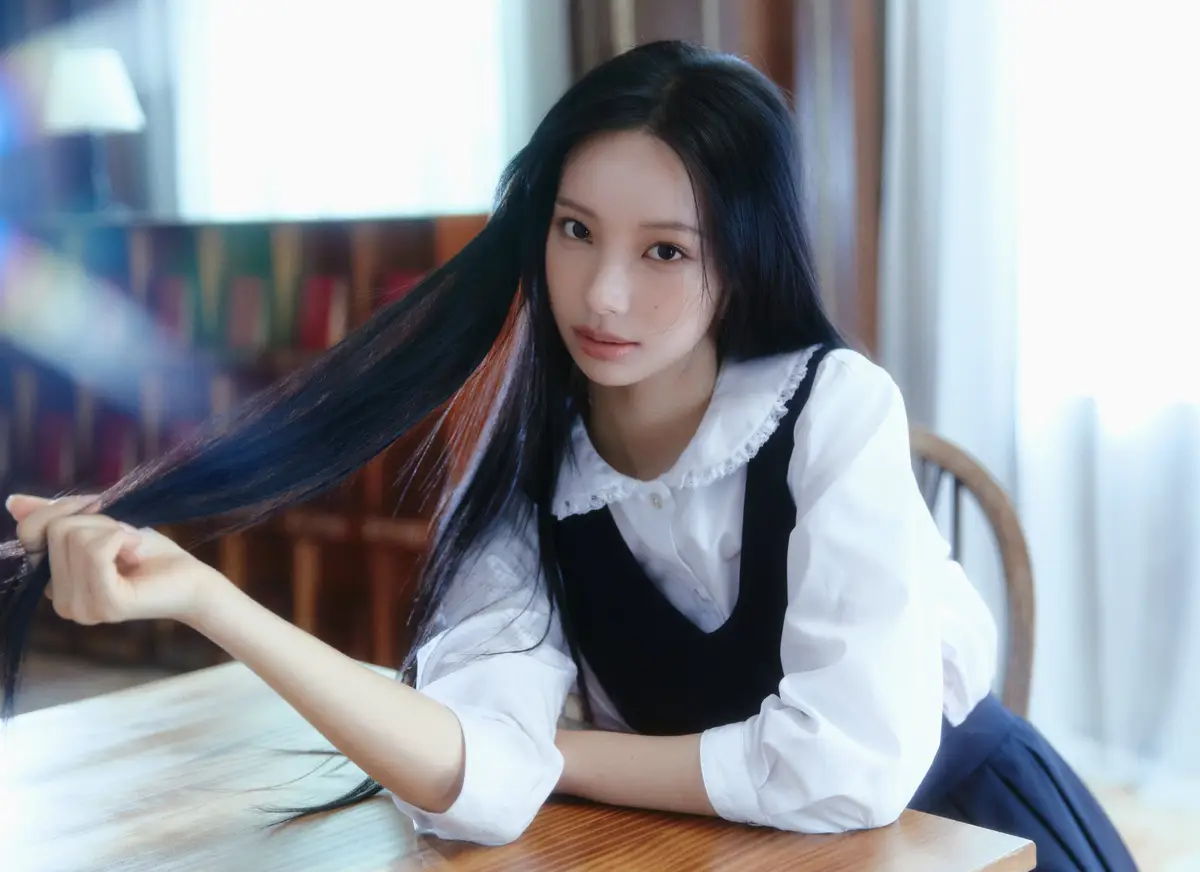 RESCENE Members Profile: Full Names, Ages, Heights, Weights and More RESCENE member Woni