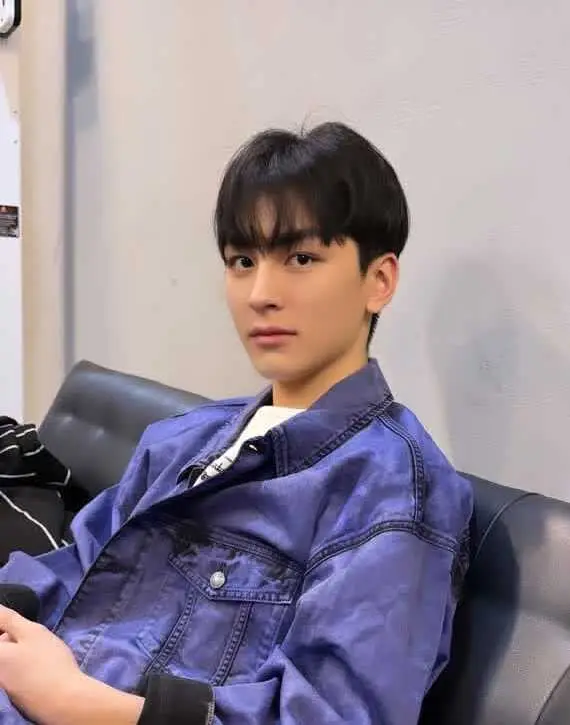 00d00m00y Members Profile: Full Names, Ages, Heights, Weights and More 00d00m00y member J