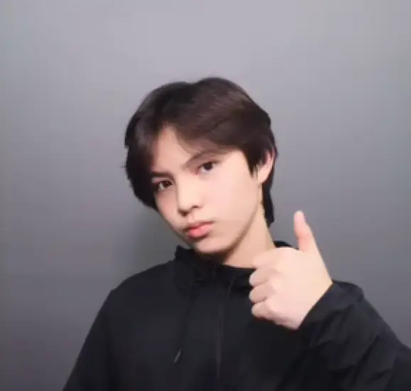 00d00m00y Members Profile: Full Names, Ages, Heights, Weights and More 00d00m00y member P