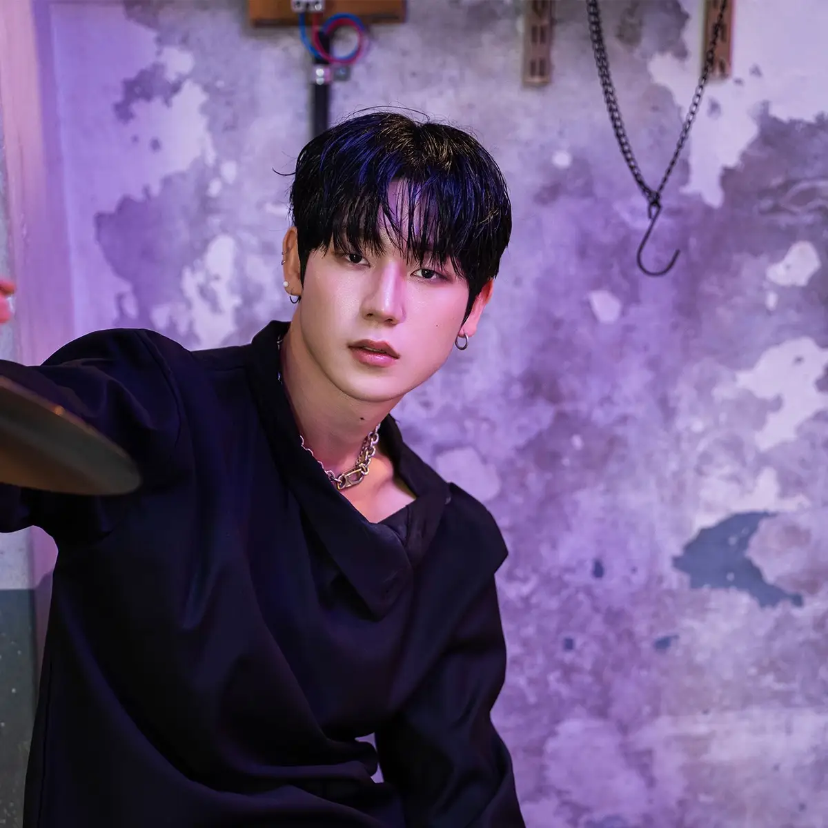 2Z (TU:ZI) member Bumjun