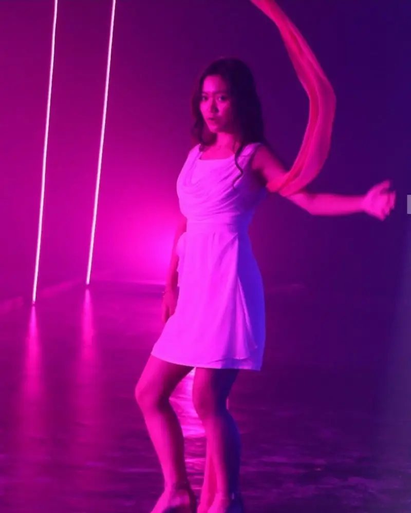 5High member Maria Mize