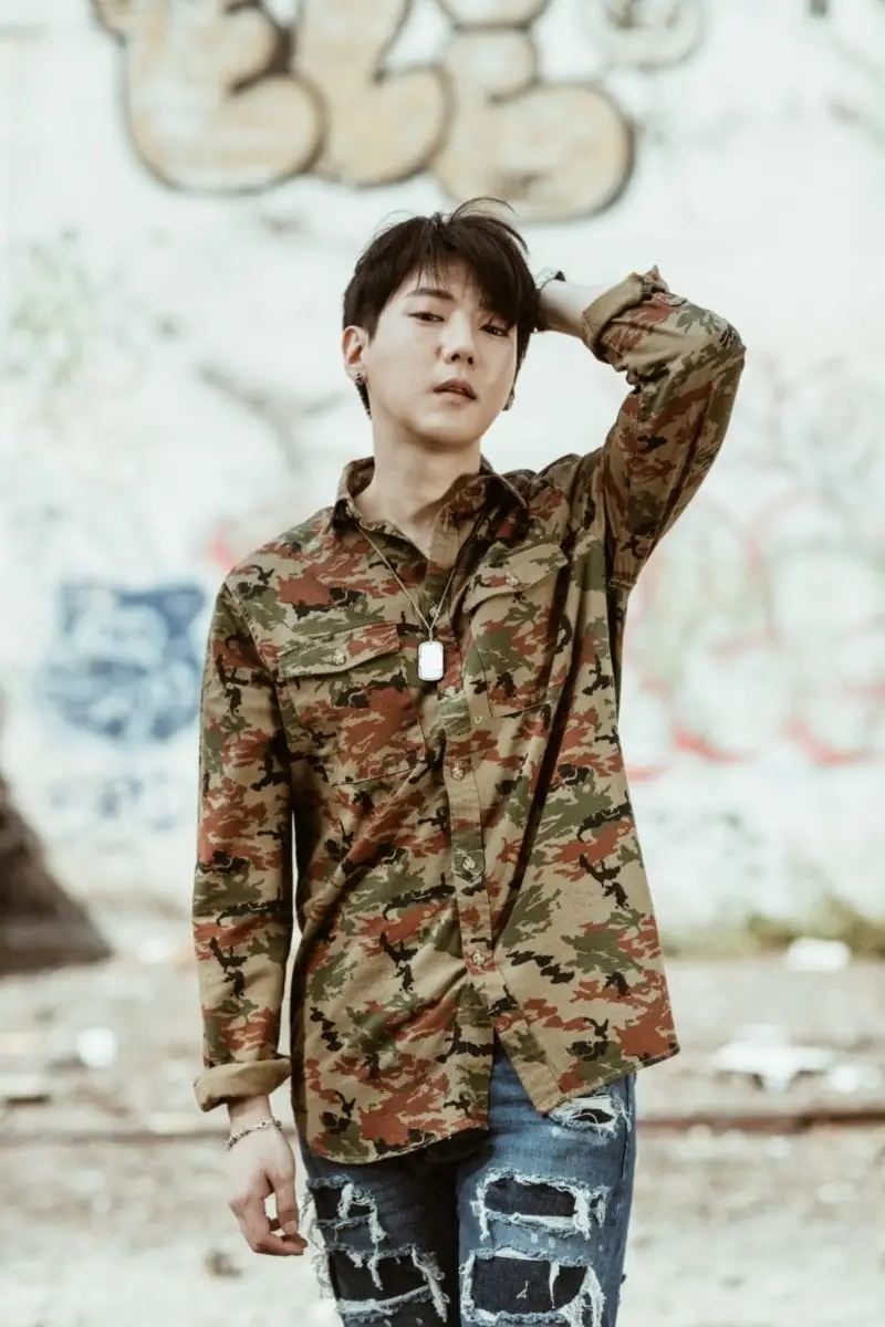 5TION member Marine