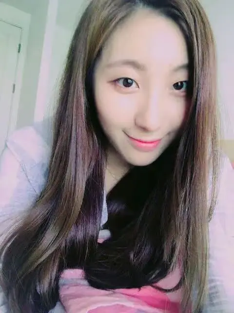 7PRINCESSES former member Kim Mooi