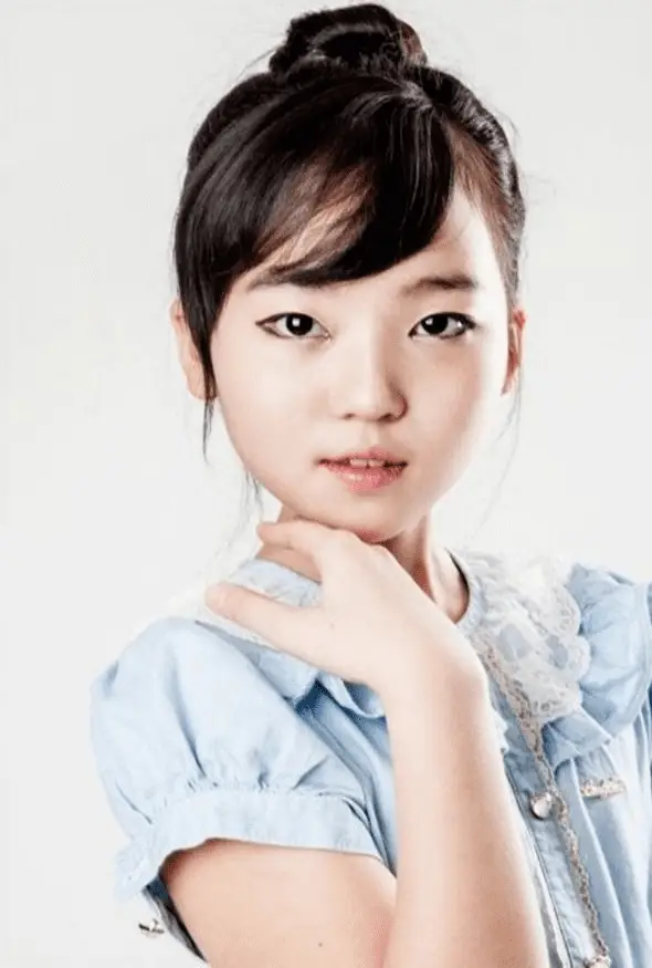 A-DEAN former member Eunseo
