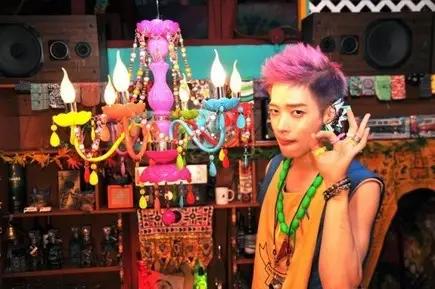 AA former member Aoora