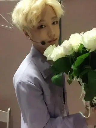 A.Cian former member Lo-J