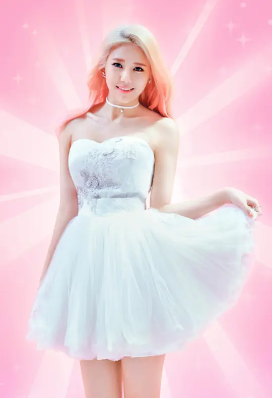 AOA Cream member Hyejeong