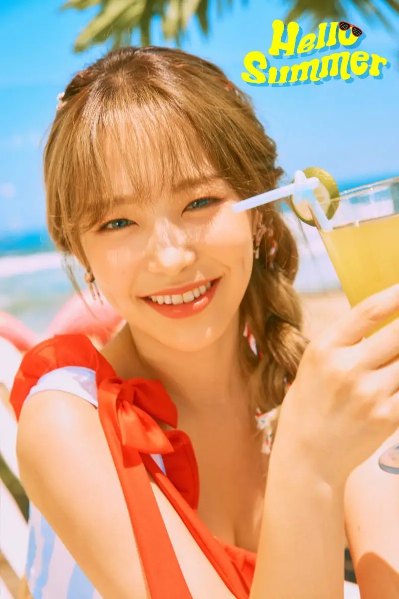APRIL former member Rachel