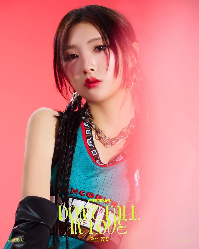 AR3NA member MINSEO
