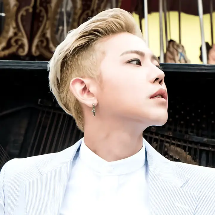AxisB member Junghoon