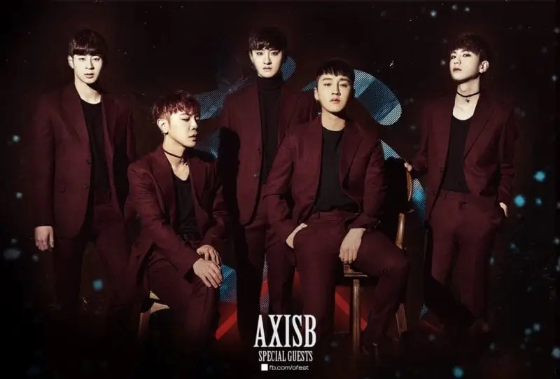 AxisB members are Junghoon, Daeyoung, Juno, Doah, and Honey.