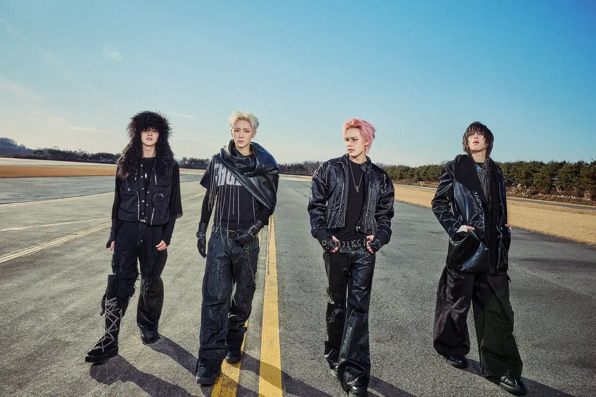 AxMxP Members Profile: Full Names, Ages, Heights, Weights and More AxMxP members are Ha Yoojoon, Cru, Kim Shin, and Juhwan.