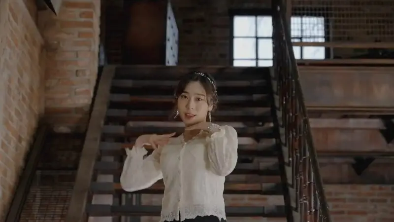AZER member Soyeon