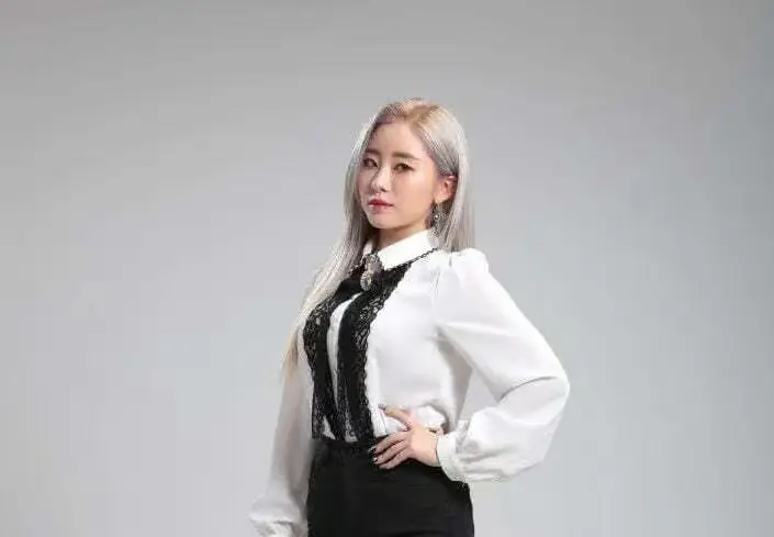 AZM former member Youkyung