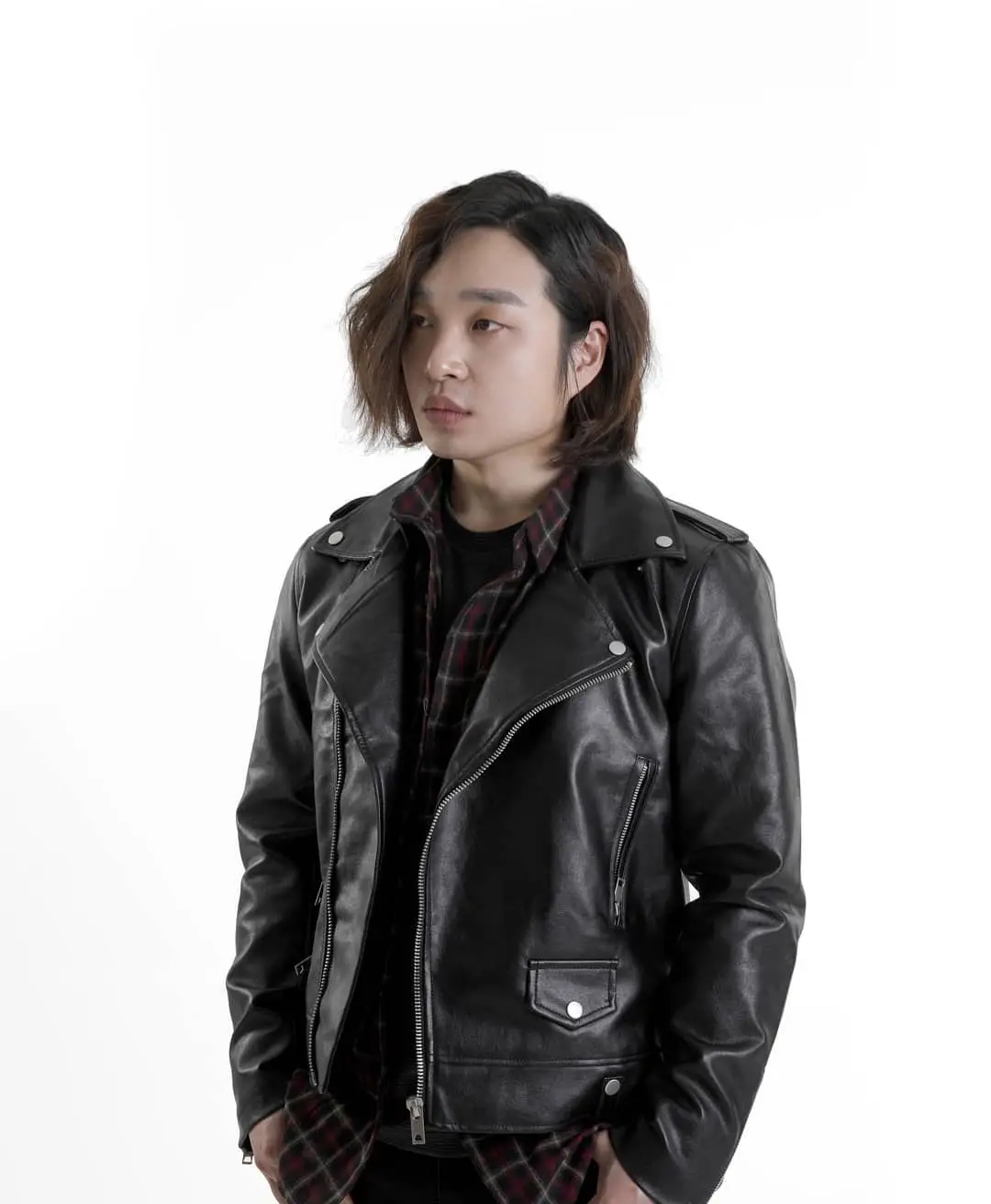 BADCUPID Members Profile: Full Names, Ages, Heights, Weights and More BADCUPID member Jeong