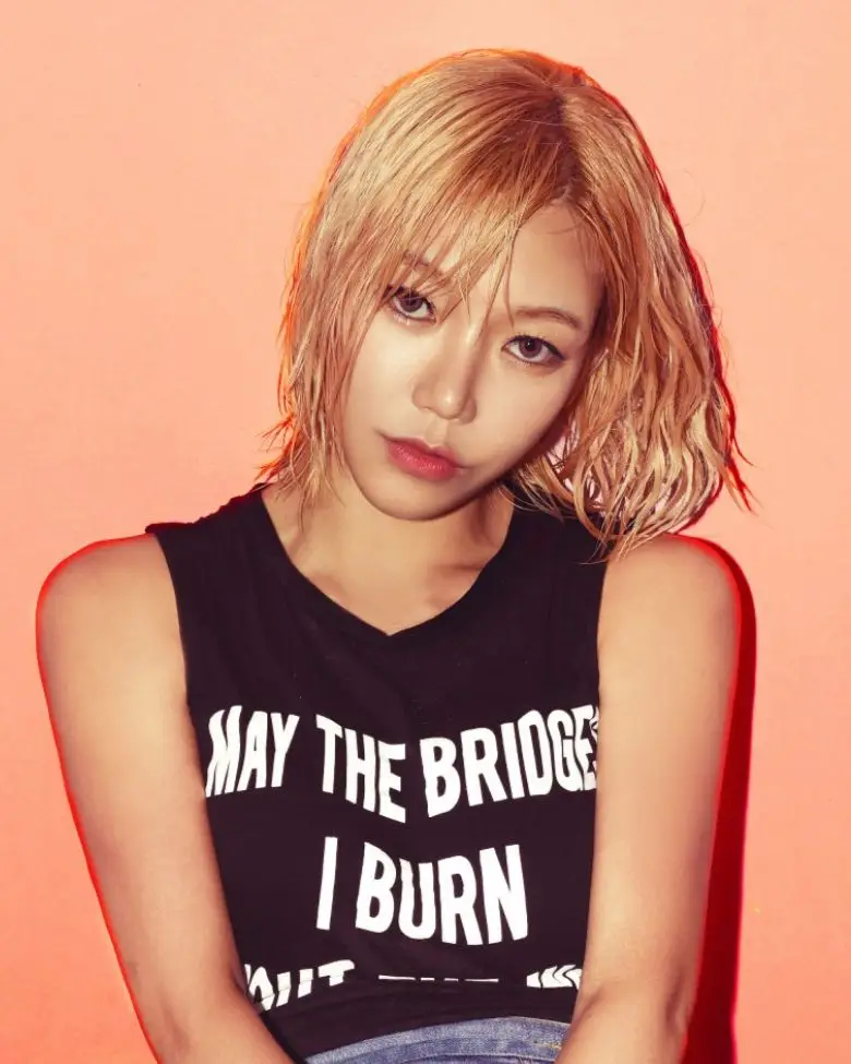 Bambino member Minhee