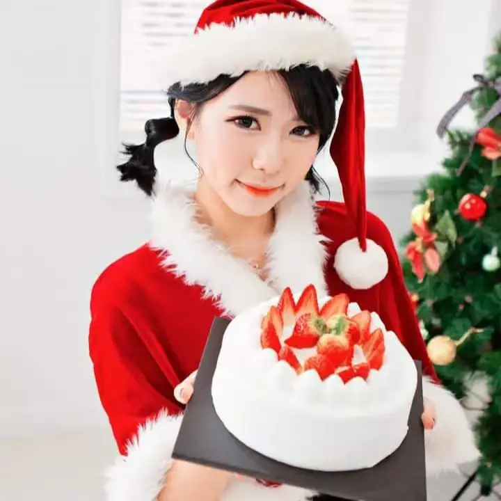 Bikiny former member Dami
