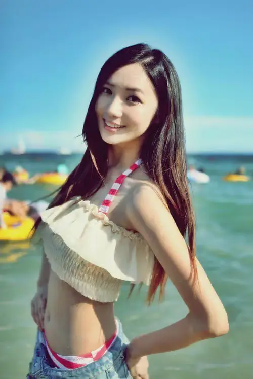 Bikiny former member Mizi