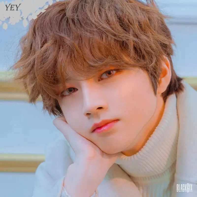 BLACK6IX member Yey