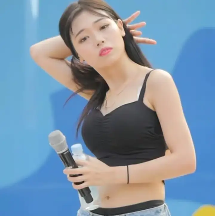 BLINDZ former member Soyeon