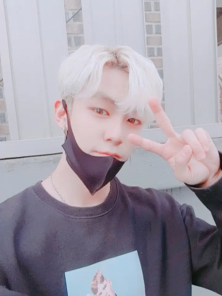 Block Chain former member Beom