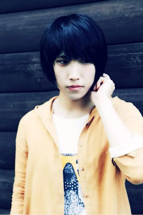 Boycat former member Roha