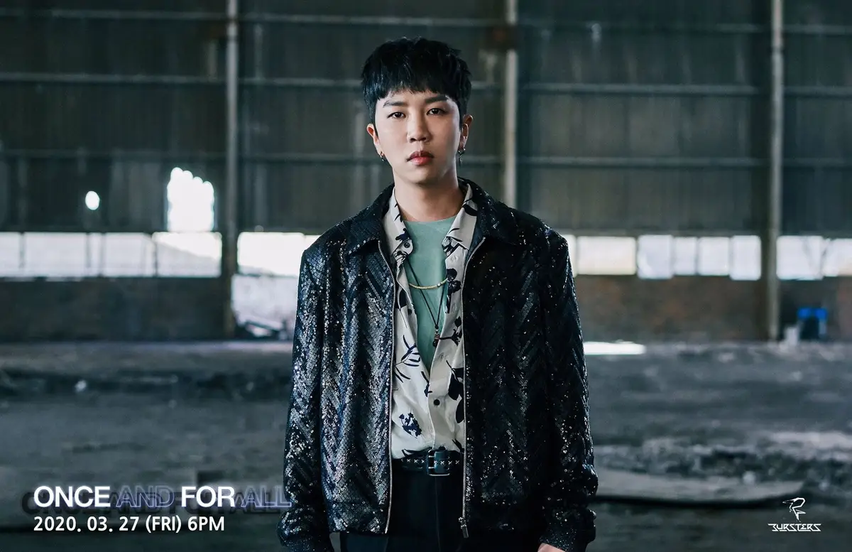 Bursters member Gyejin