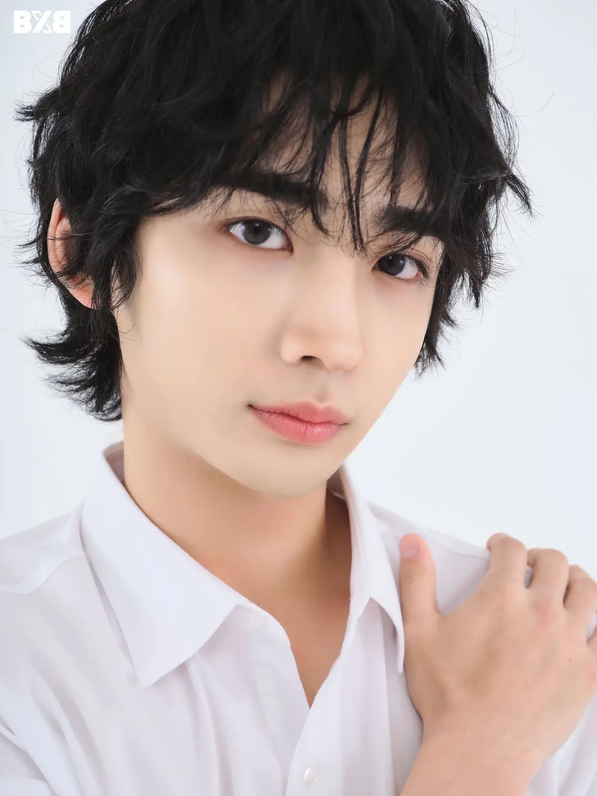 BXB (Boy By Brush) member Hyunwoo