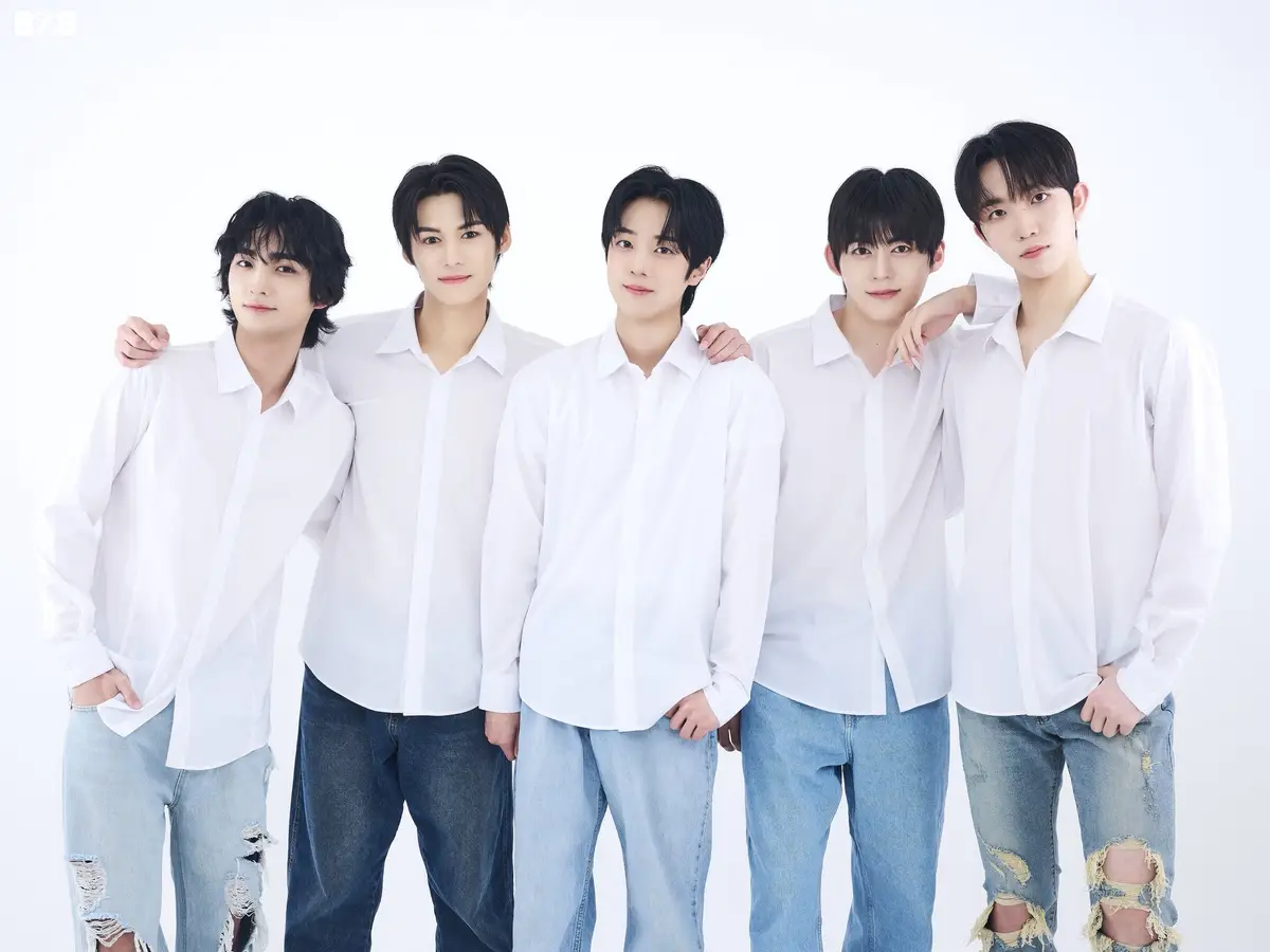 BXB (Boy By Brush) members are Hyunwoo, Jihun, Siwoo, Hamin, and Yuki.