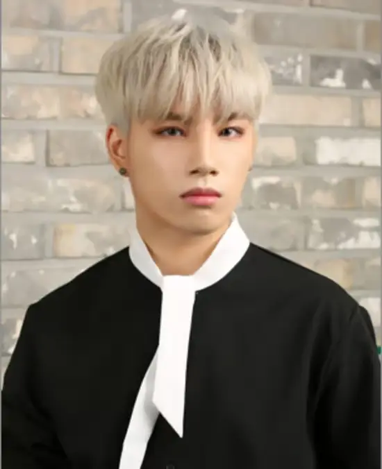 Challenger former member Jeeho