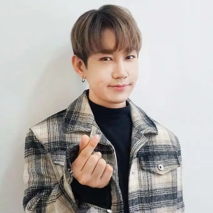 Classmate member Seongjeong