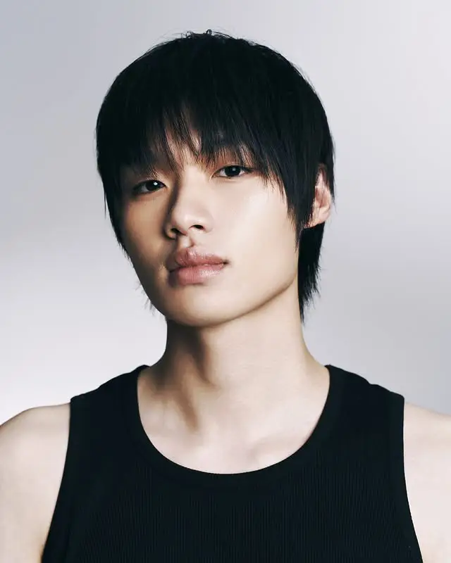 creespy member Shin Seungho