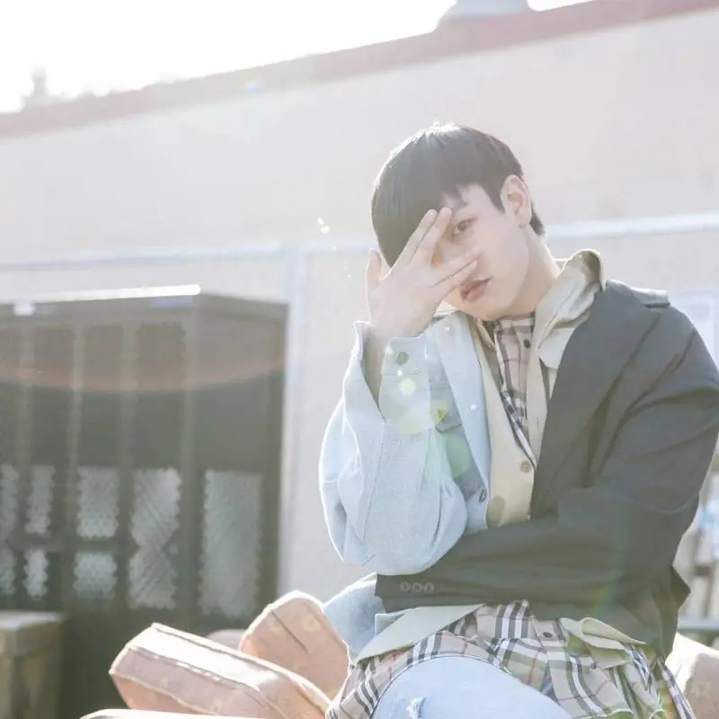 Cross Gene member Shin