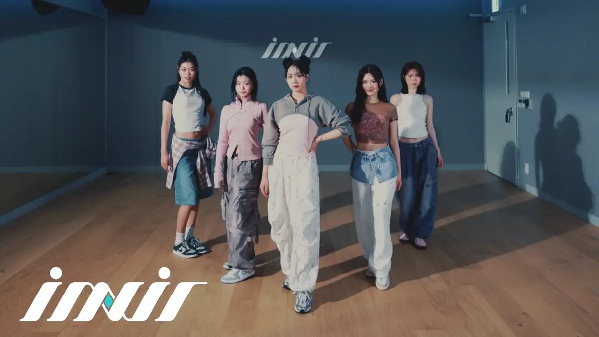 DDDD 25 members are An Youngbin, Na Yeongjoo, Lee Songhyun, Cho Hyejin, and Yu.