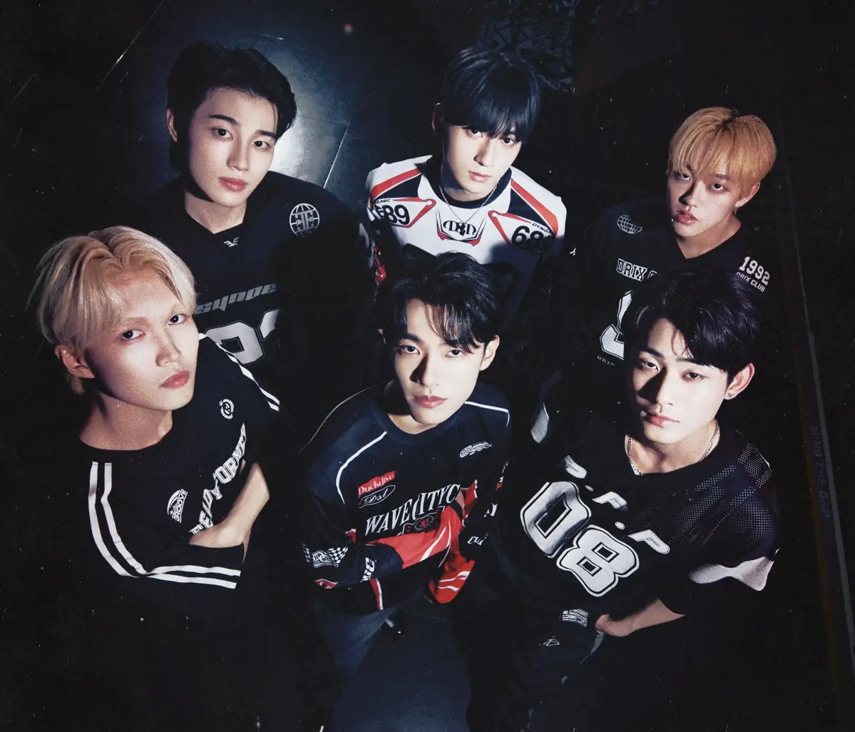 DIAZ Members Profile: Full Names, Ages, Heights, Weights and More DIAZ members are Donghyuk, Jeongho, Haruki, Rion, Mingun, and Sinwoo.
