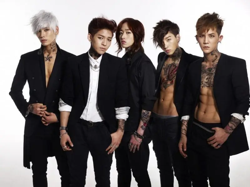 DMTN members are Inati, Dari, Simon, Donglim, Jeesu, and Daniel.