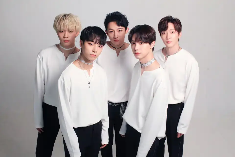EIGHT members are N/A.