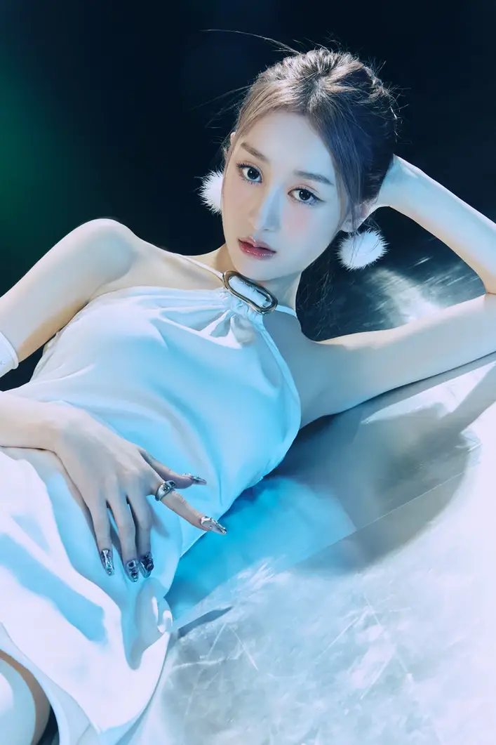 eite former member Chaehyun