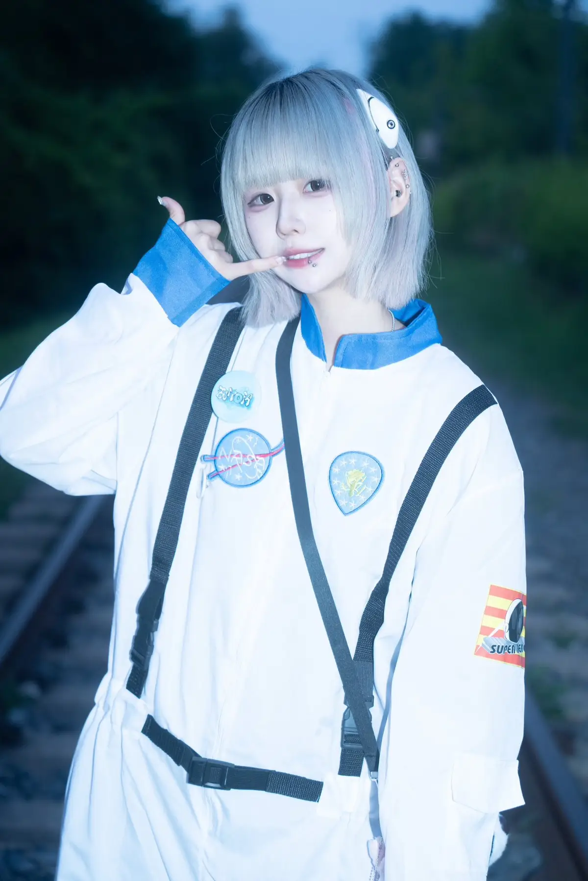 EUNOiA member Yuriko