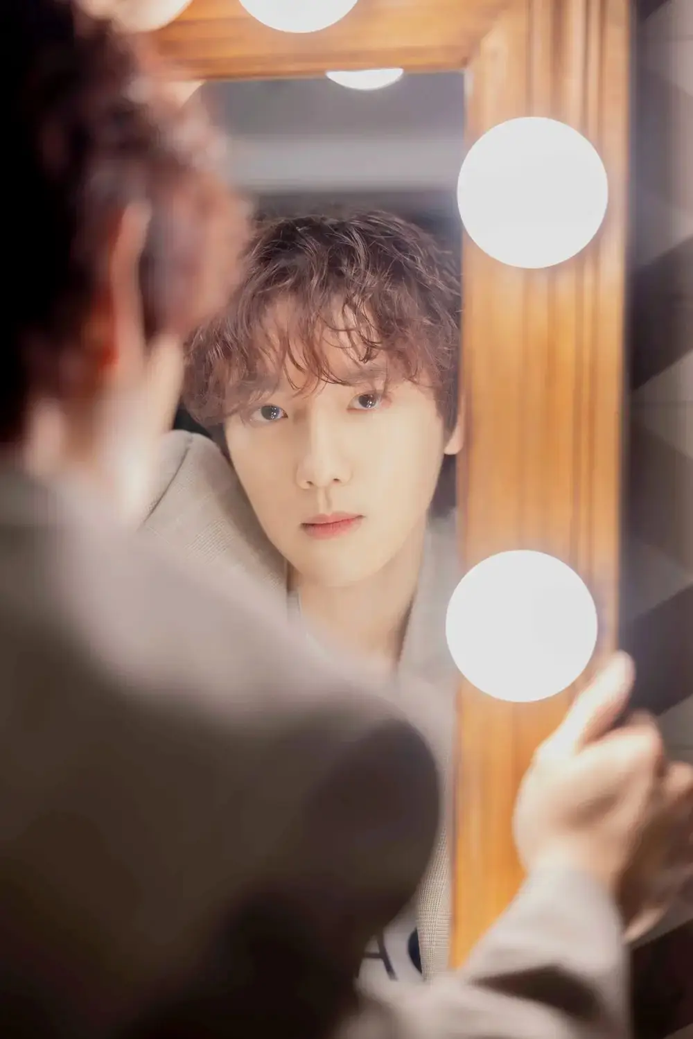 FAVE1 member Jonghwan