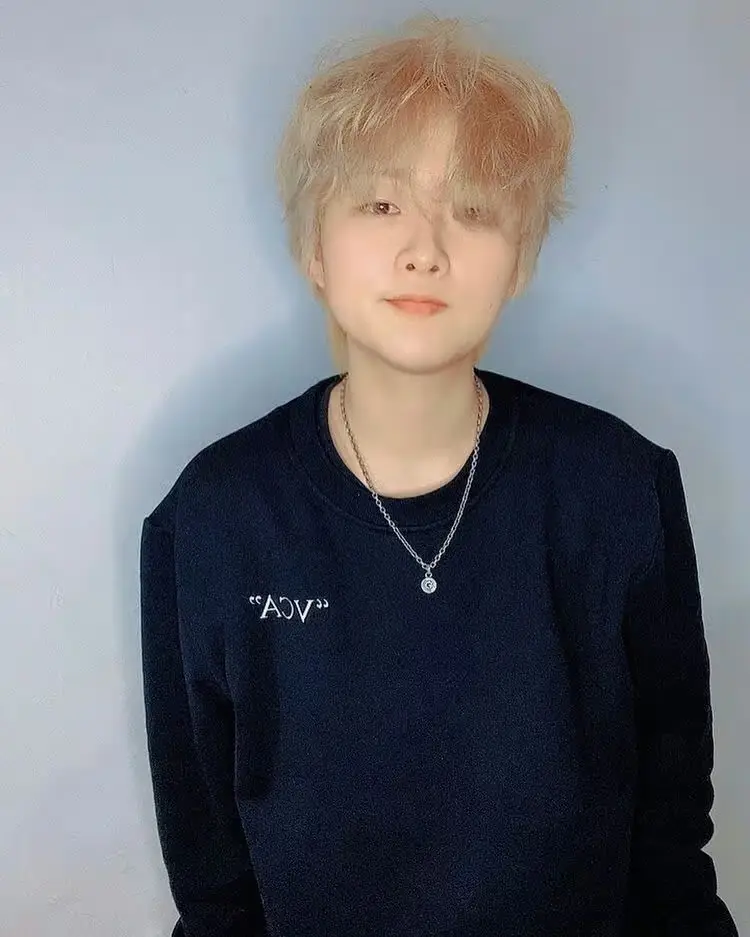 fishingirls member Song Petit