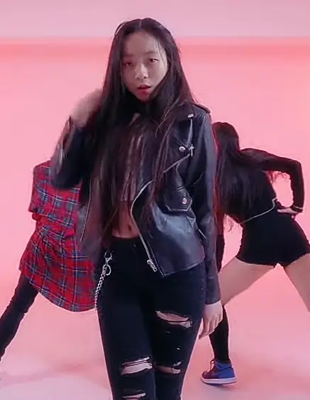 Free In Sass former member Minju