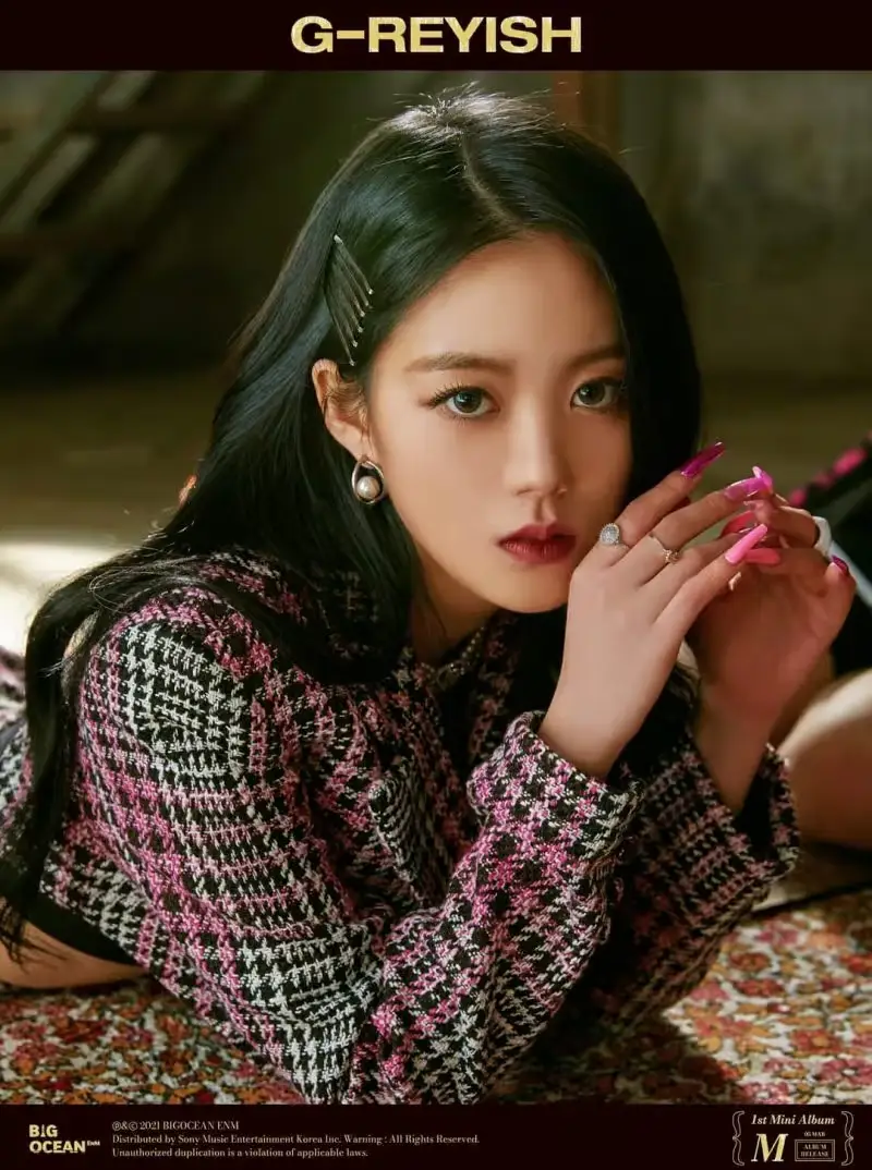 G-reyish former member Yena