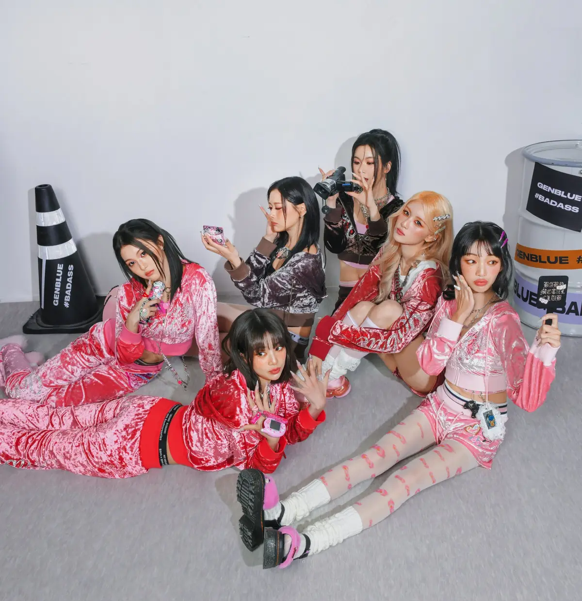 GENBLUE Members Profile: Full Names, Ages, Heights, Weights and More GENBLUE members are XXIN, Ayeon, Yuan, Lili, Ayako, and Nico.